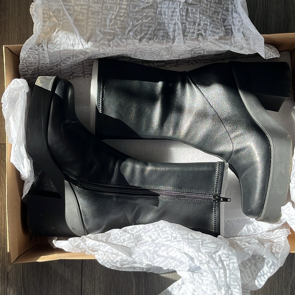 Steve Madden Boots